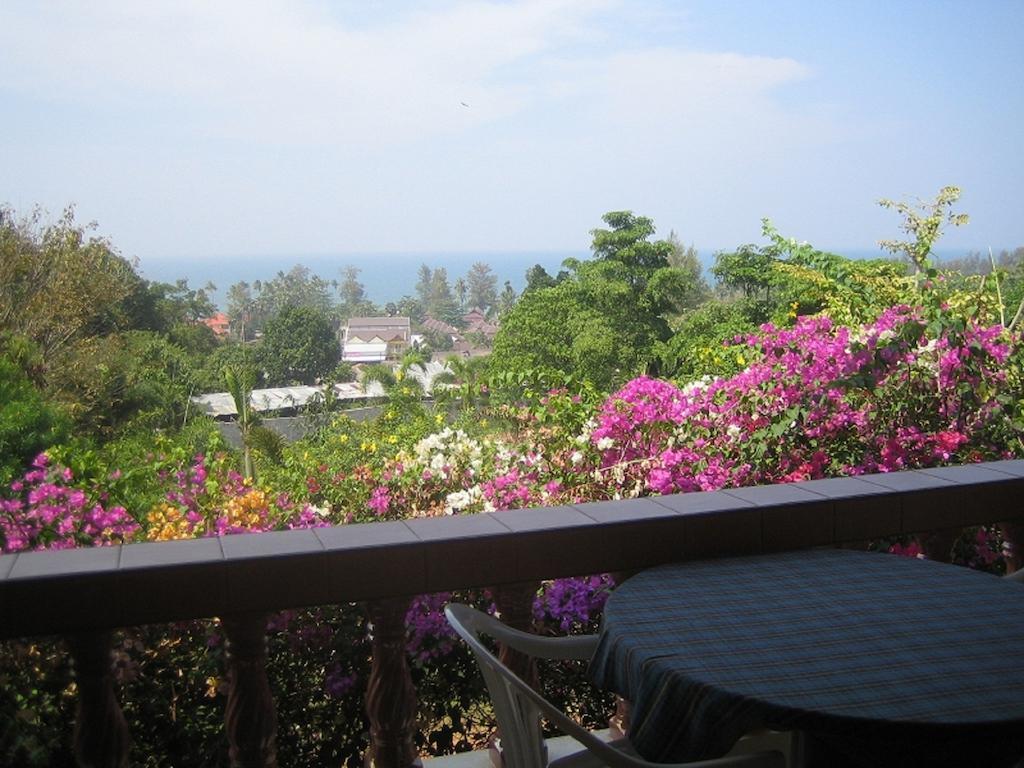 Freedom Estate Sea View Apartments Koh Lanta Bagian luar foto