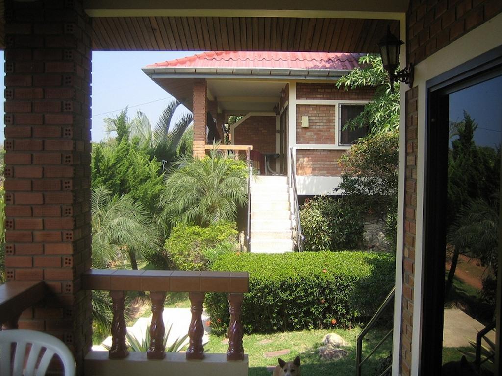 Freedom Estate Sea View Apartments Koh Lanta Bagian luar foto