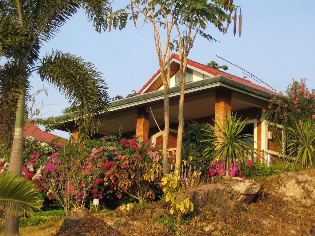 Freedom Estate Sea View Apartments Koh Lanta Bagian luar foto
