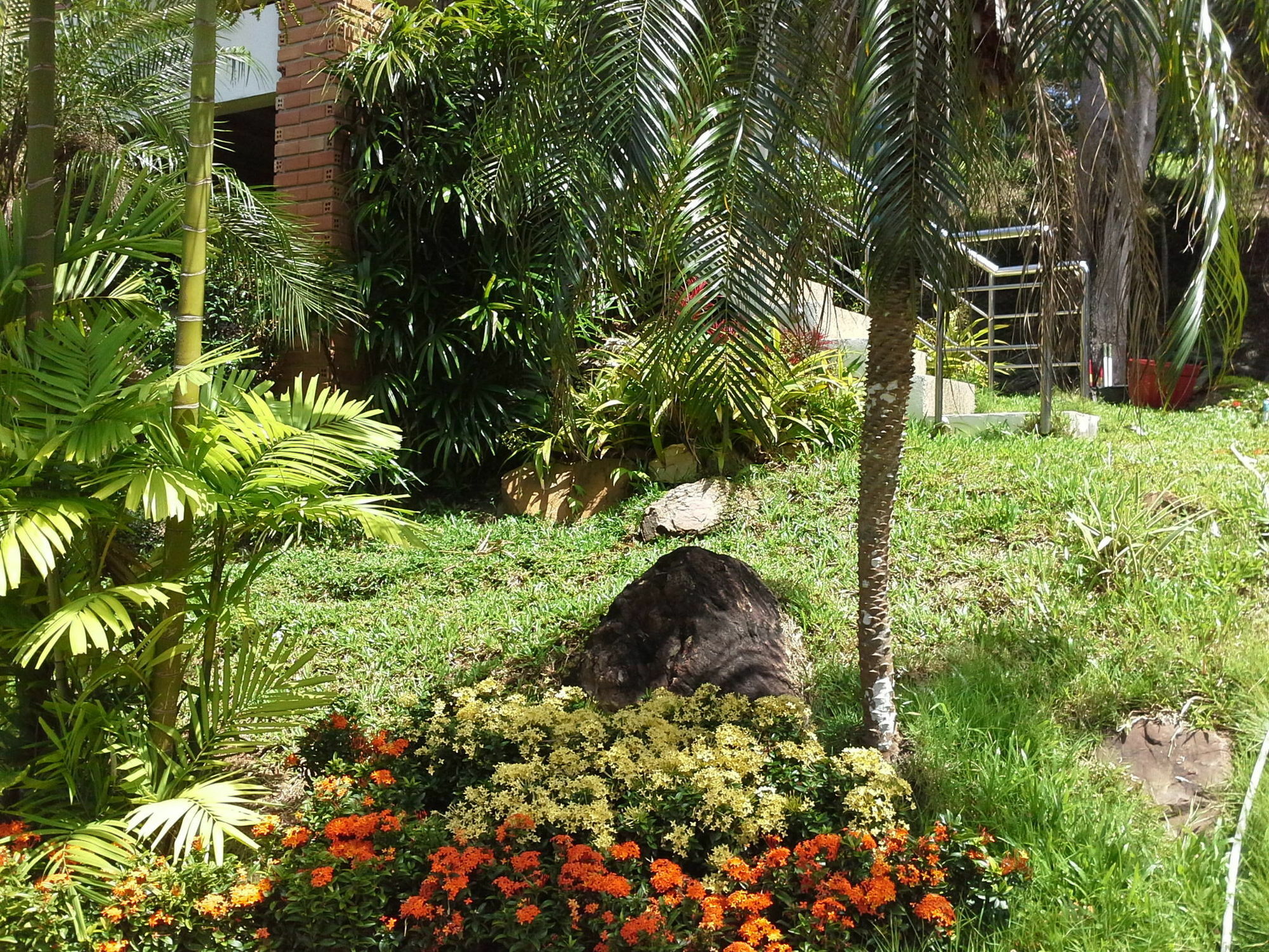 Freedom Estate Sea View Apartments Koh Lanta Bagian luar foto