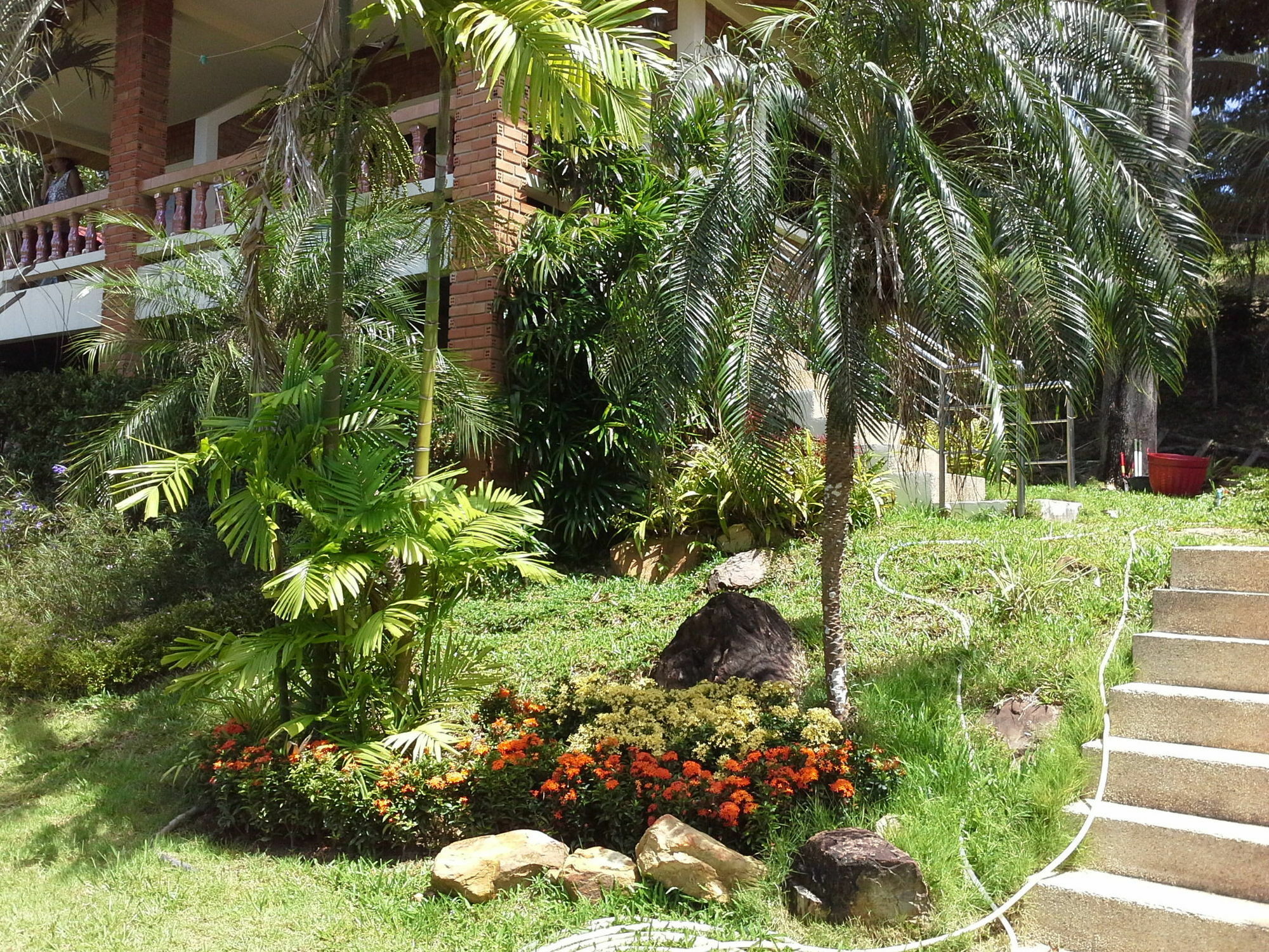 Freedom Estate Sea View Apartments Koh Lanta Bagian luar foto